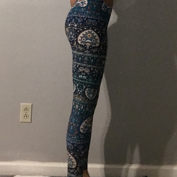 Blue Print Leggings - Picture 3 of 3